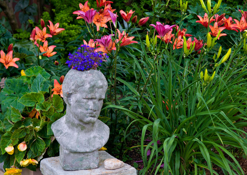 Judy Zoldos Garden 2 (Photo by Carolyn L. Bates)